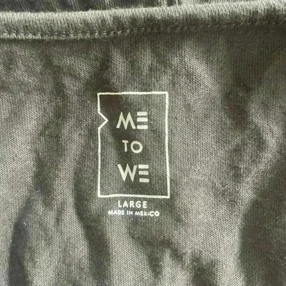 Black halter tie backless romper size large! - Picture 3 of 3